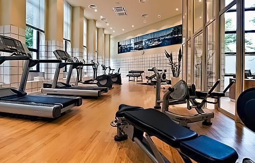 Horse Square Apartment Хошимін Екстер'єр фото