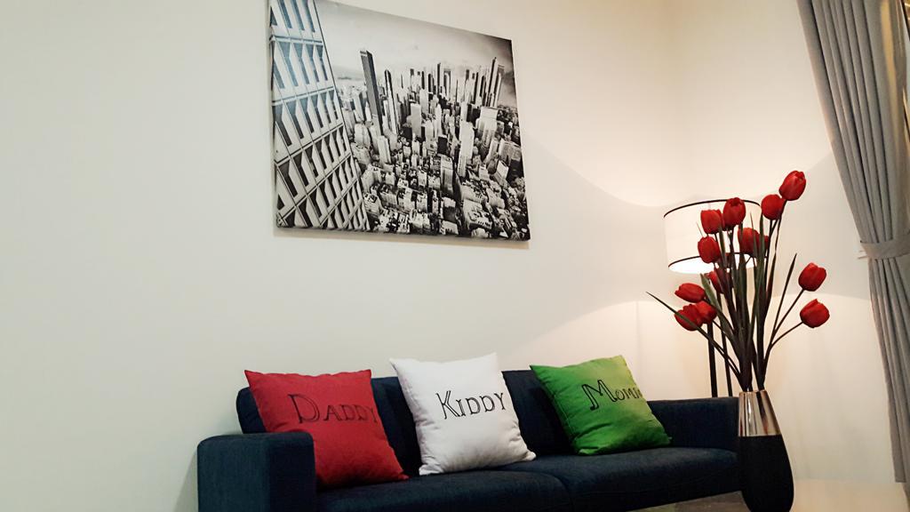 Horse Square Apartment Хошимін Екстер'єр фото